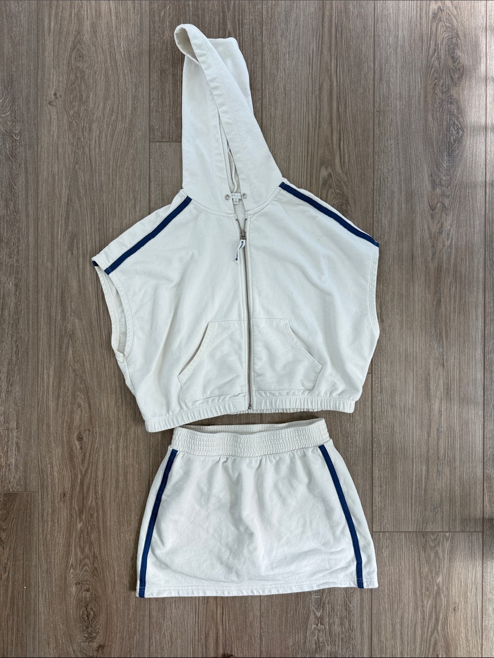 Z Supply Cream Hooded Zip Crop Top & Skort with Navy Trim